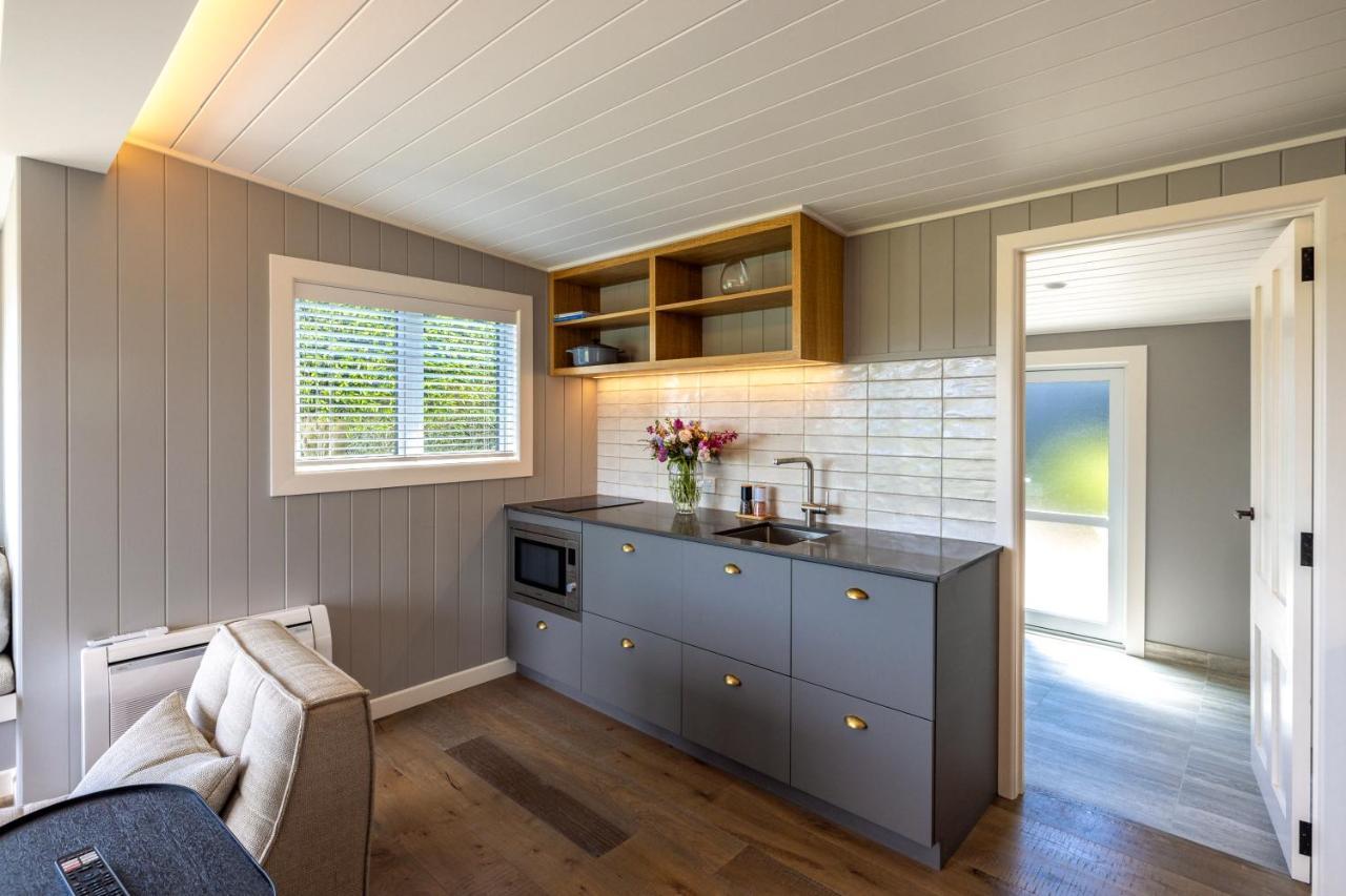 Smiths Cottage - Stay Waiheke Oneroa Kültér fotó